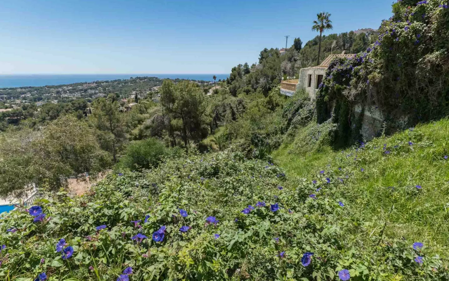 Plot In Moraira, Spain (800 M² Plot)