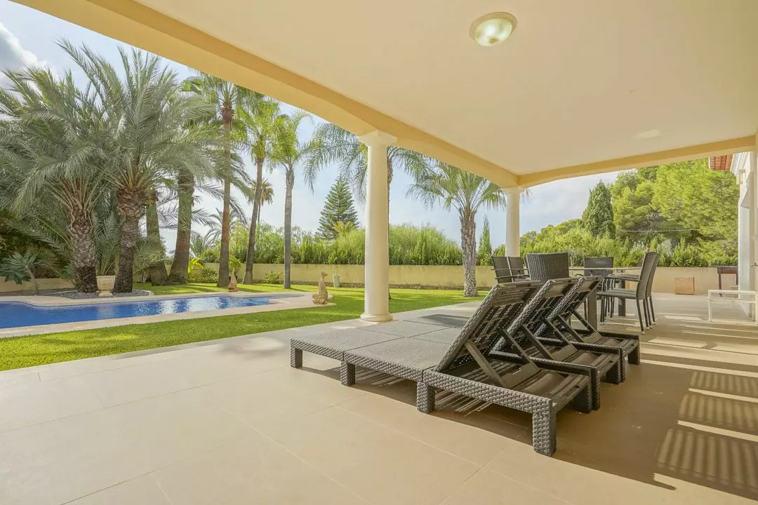 4-bedroom Villa In Benissa, Spain (464 M²)