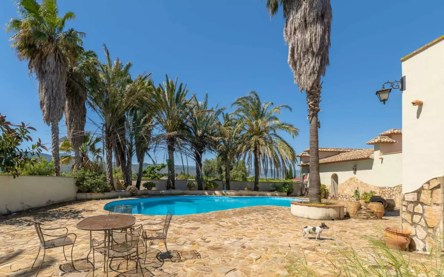 5-bedroom Villa In Ondara, Spain (1.025 M²)