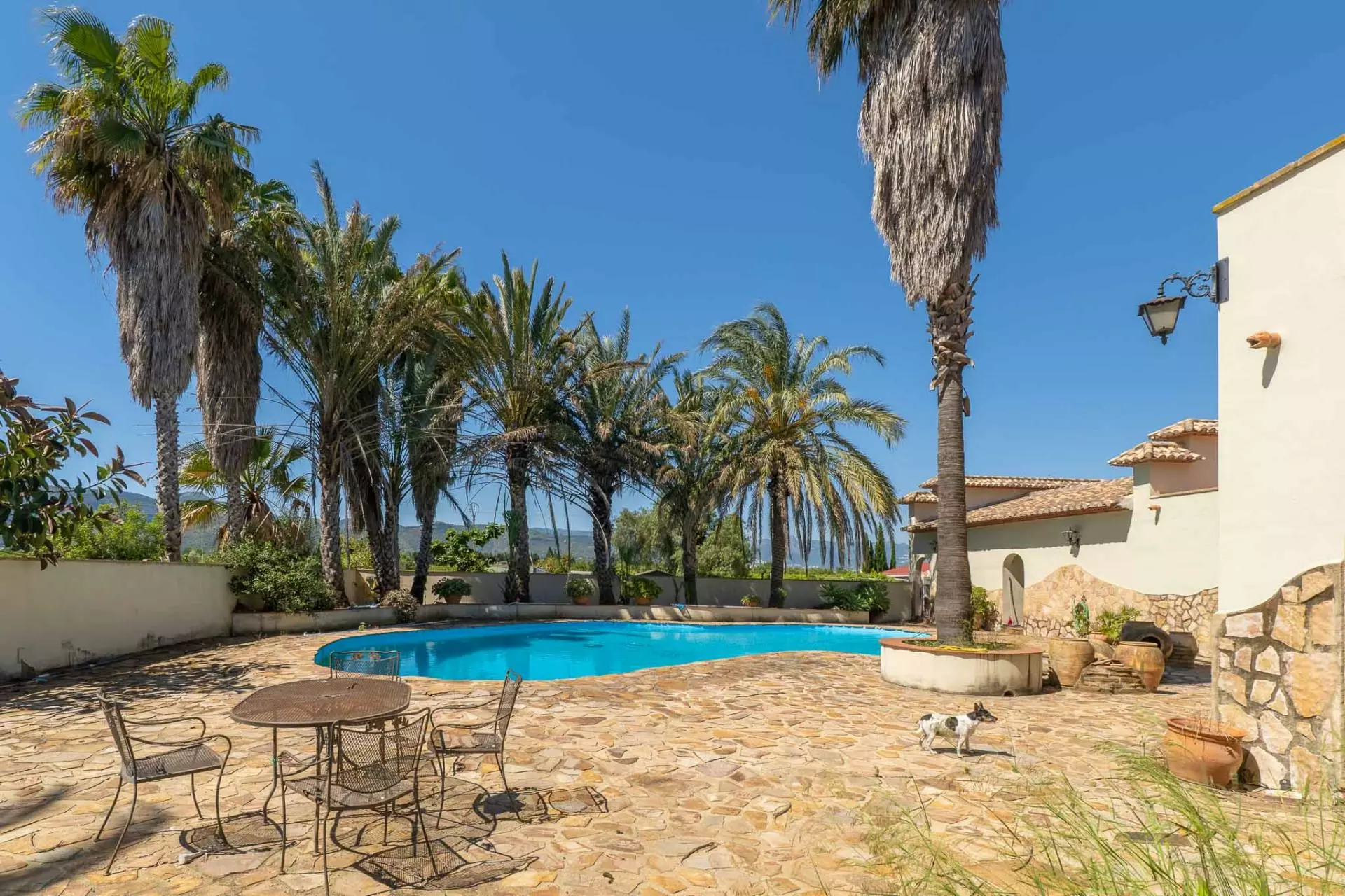 2-4-7f910e 5-bedroom Villa In Ondara, Spain (1.025 M²)