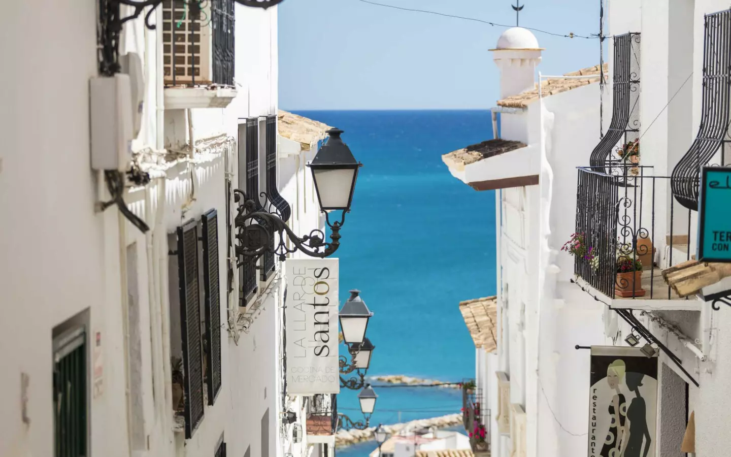 Plot In Altea, Spain (985 M² Plot)