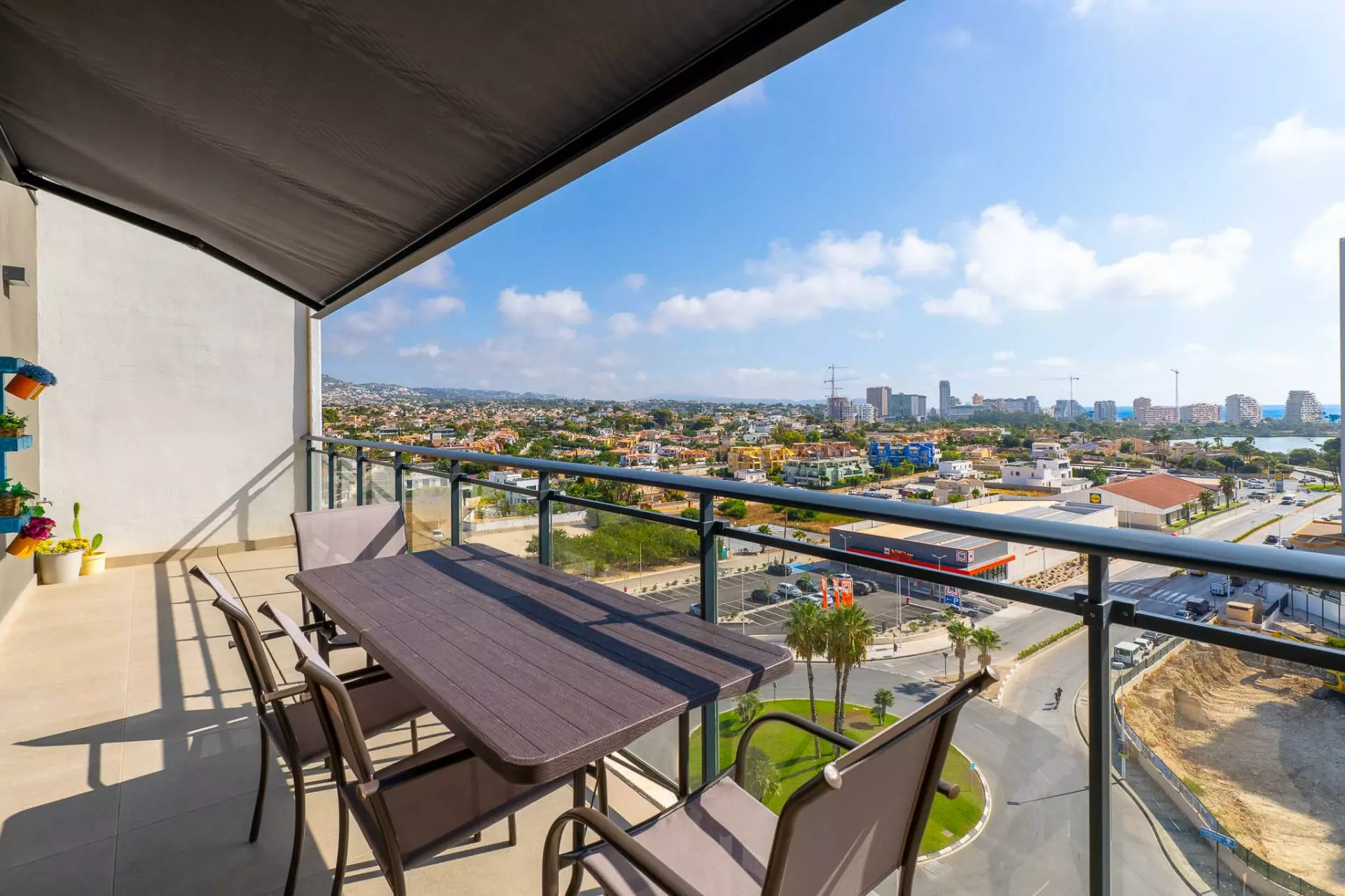 3-bedroom Apartment In Calpe, Spain (100 M²)