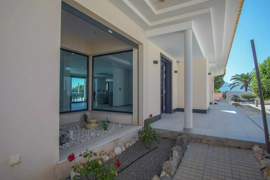5-bedroom Villa In Altea, Spain (680 M²)