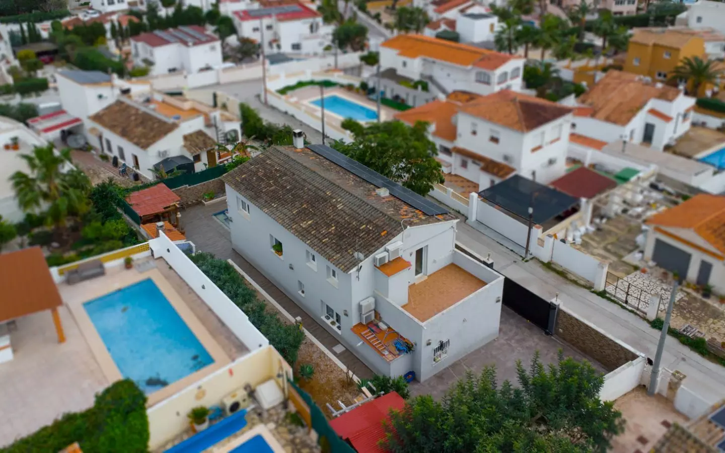 4-bedroom Villa In Calpe, Spain (216 M²)