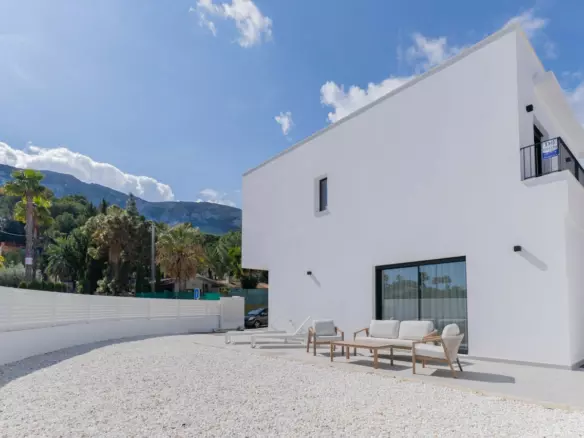 3-bedroom Villa In Denia, Spain (216 M²)