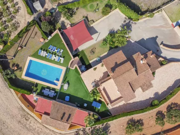 8-bedroom Villa In Benissa, Spain (696 M²)