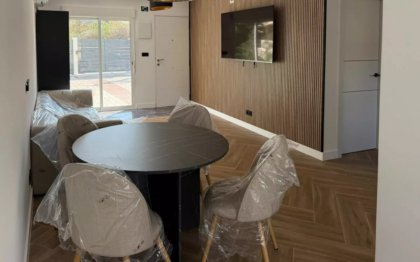 4-bedroom Villa In La Nucía, Spain (120 M²)