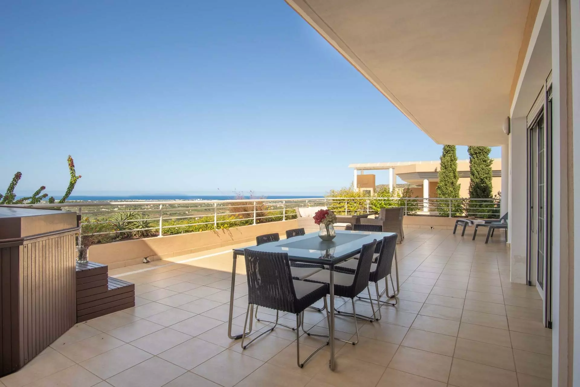 2-4-ce9bfb 3-bedroom Apartment In Pedreguer, Spain (310 M²)