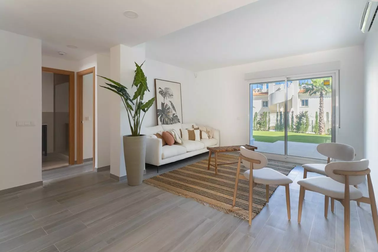 2-bedroom Apartment In Denia, Spain (88 M²)