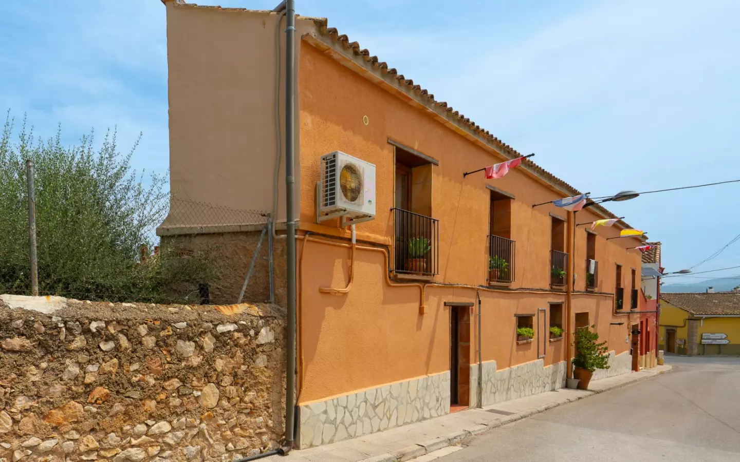 6-bedroom Commercial Unit In Sagra, Spain (426 M²)