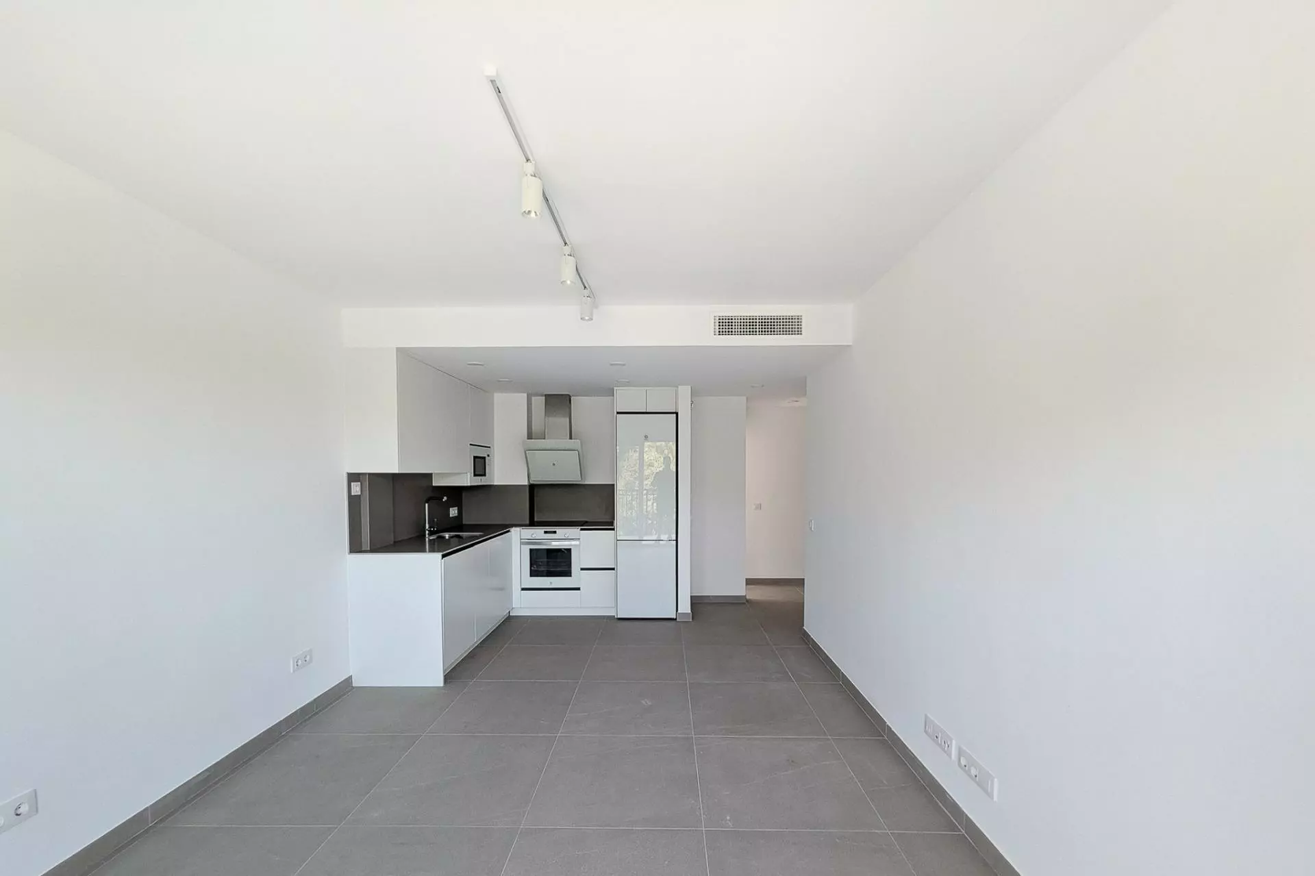 1-bedroom Apartment In Denia, Spain (53 M²)