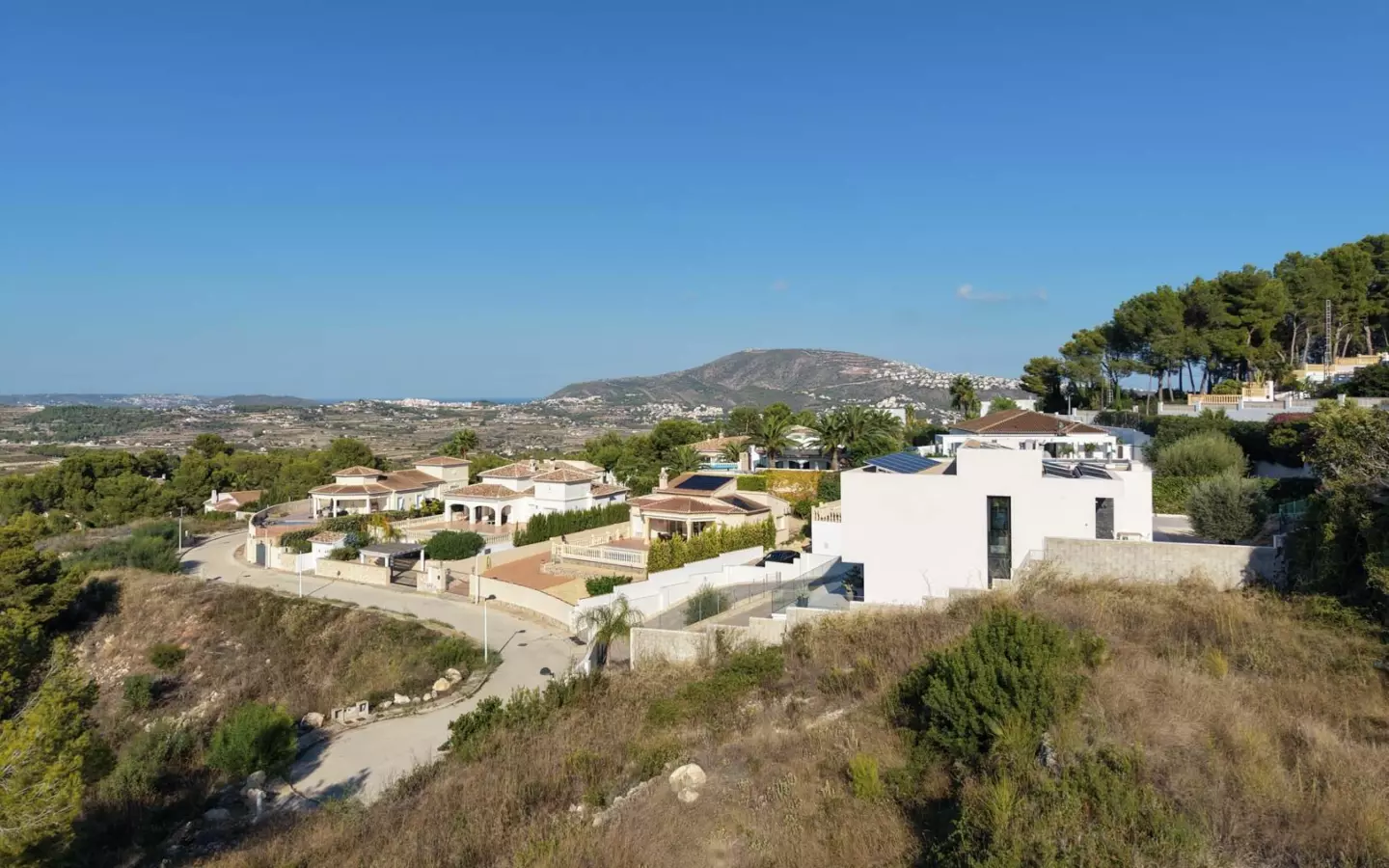 Plot In Moraira, Spain (1.280 M² Plot)