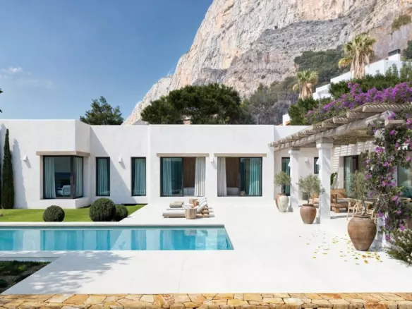 4-bedroom Villa In Jávea – Xàbia, Spain (292 M²)