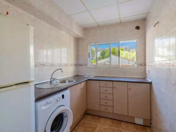 2-bedroom Apartment In Calpe, Spain (66 M²)