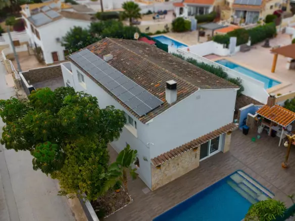 4-bedroom Villa In Calpe, Spain (216 M²)