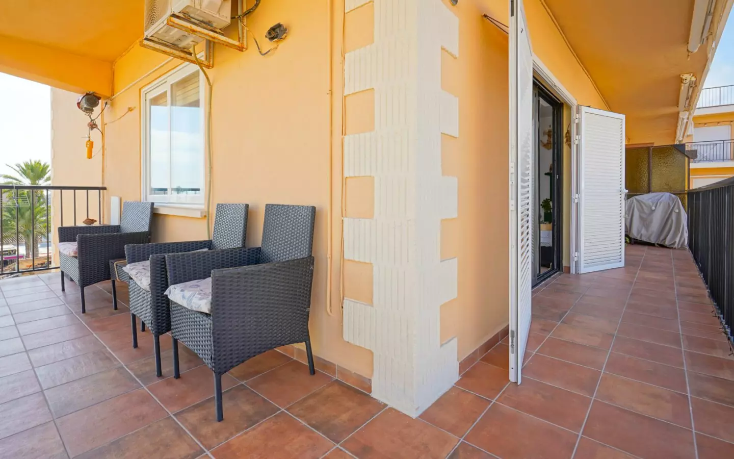 2-bedroom Apartment In Denia, Spain (80 M²)