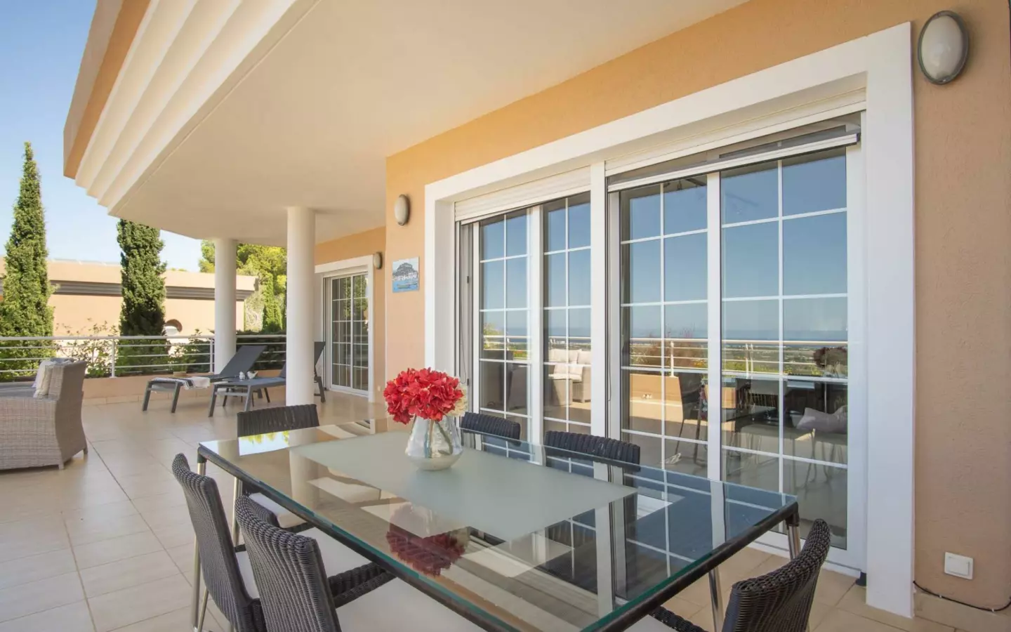 3-bedroom Apartment In Pedreguer, Spain (310 M²)