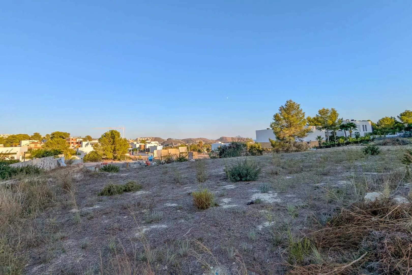 Plot In Moraira, Spain (811 M² Plot)