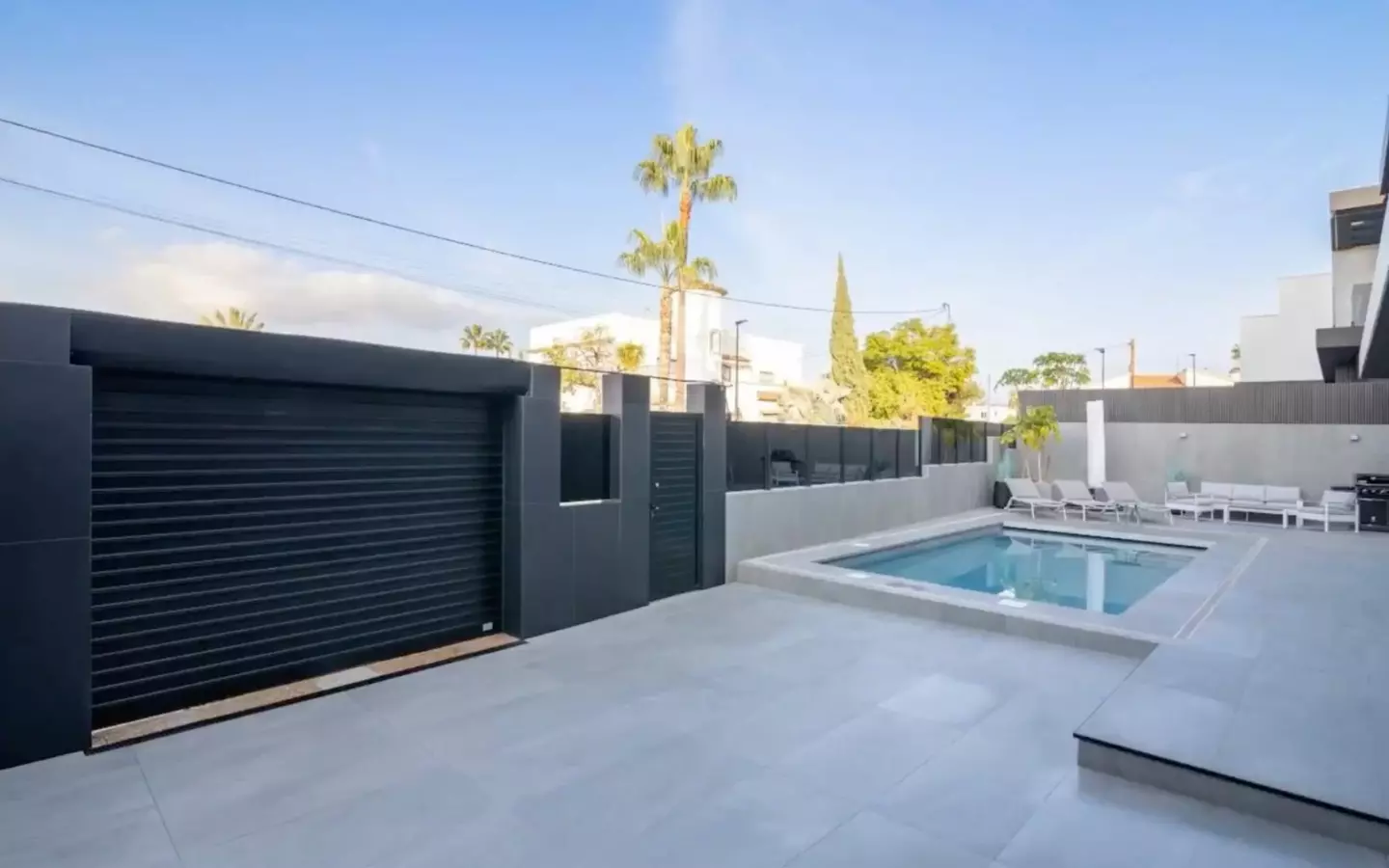 5-bedroom Villa In Alfaz Del Pi, Spain (322 M²)