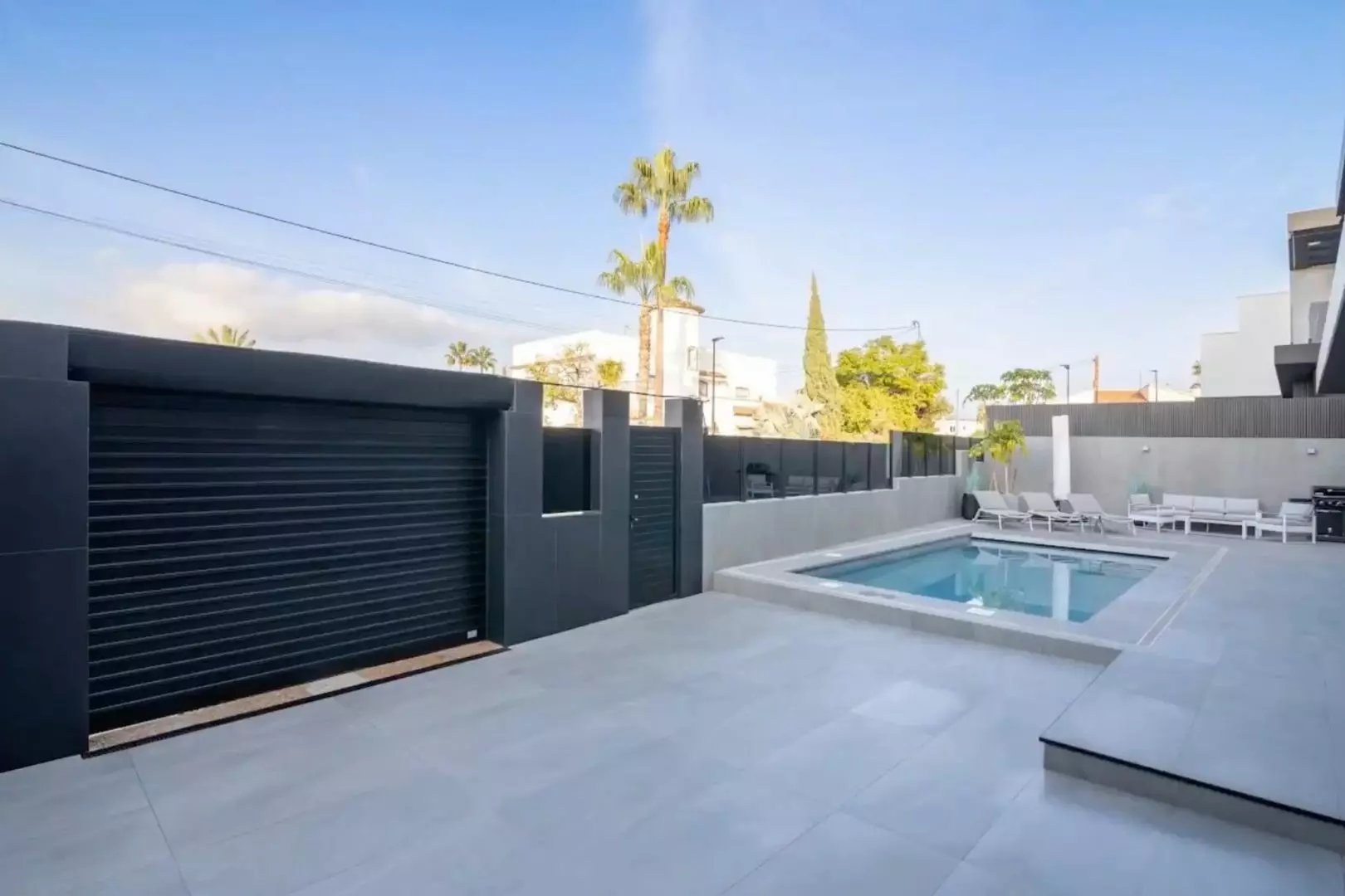 5-bedroom Villa In Alfaz Del Pi, Spain (322 M²)