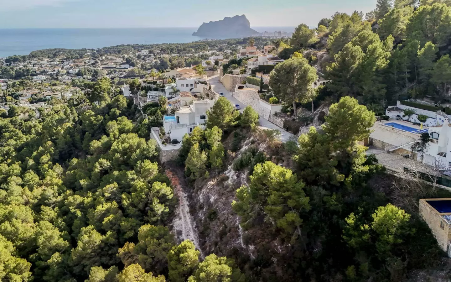 Plot In Benissa, Spain (1.100 M² Plot)