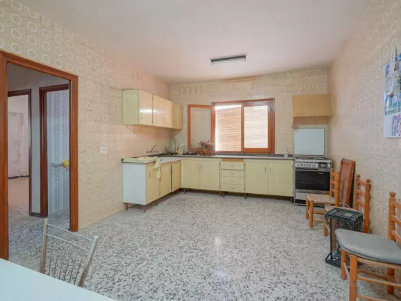 7-bedroom House In Benissa, Spain (328 M²)