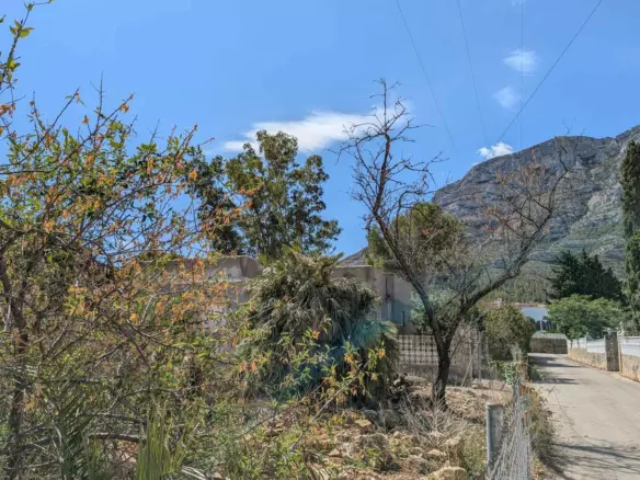 Plot In Denia, Spain (1.240 M² Plot)