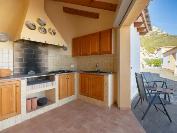 4-bedroom Villa In Calpe, Spain (264 M²)
