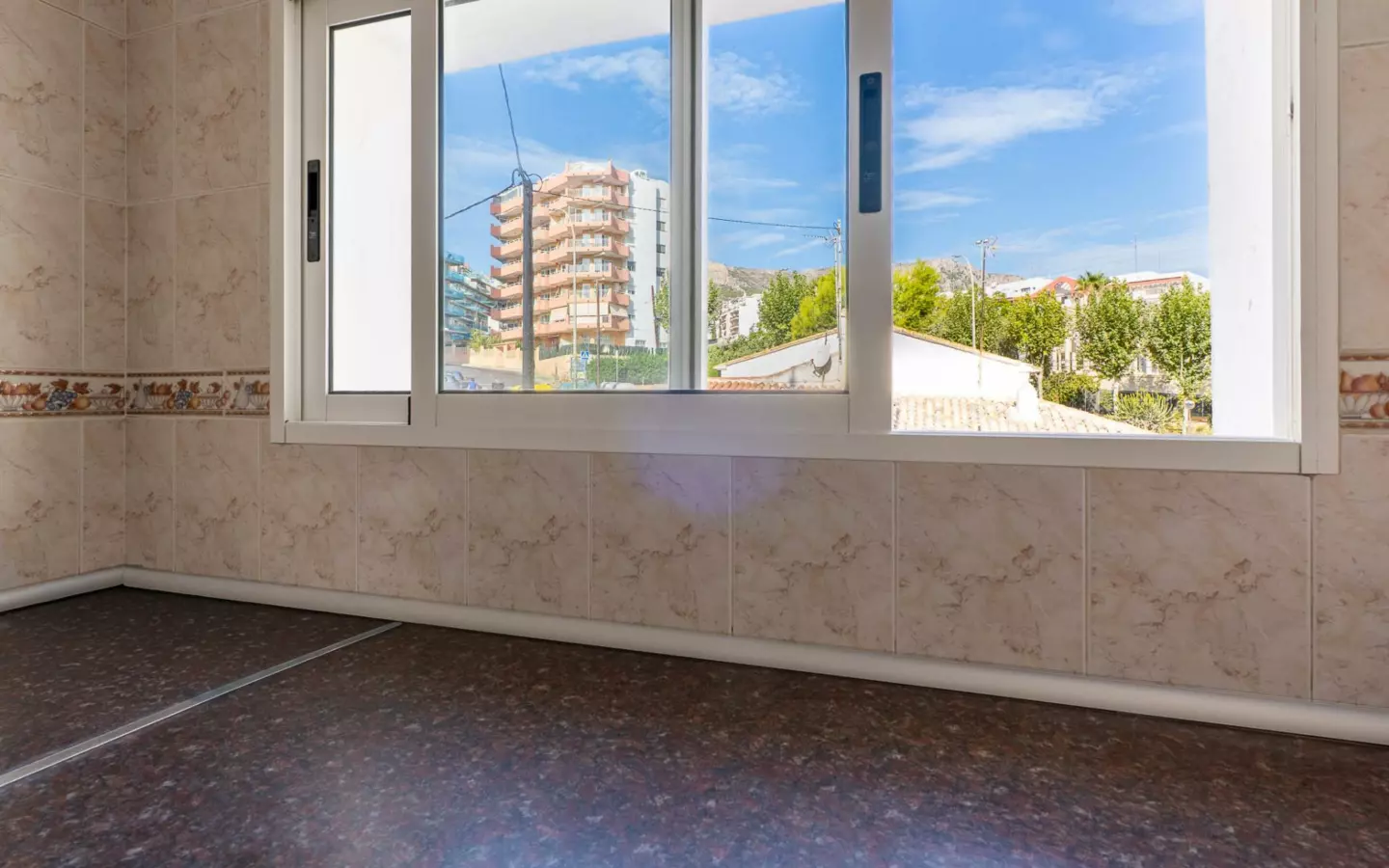 2-bedroom Apartment In Calpe, Spain (66 M²)