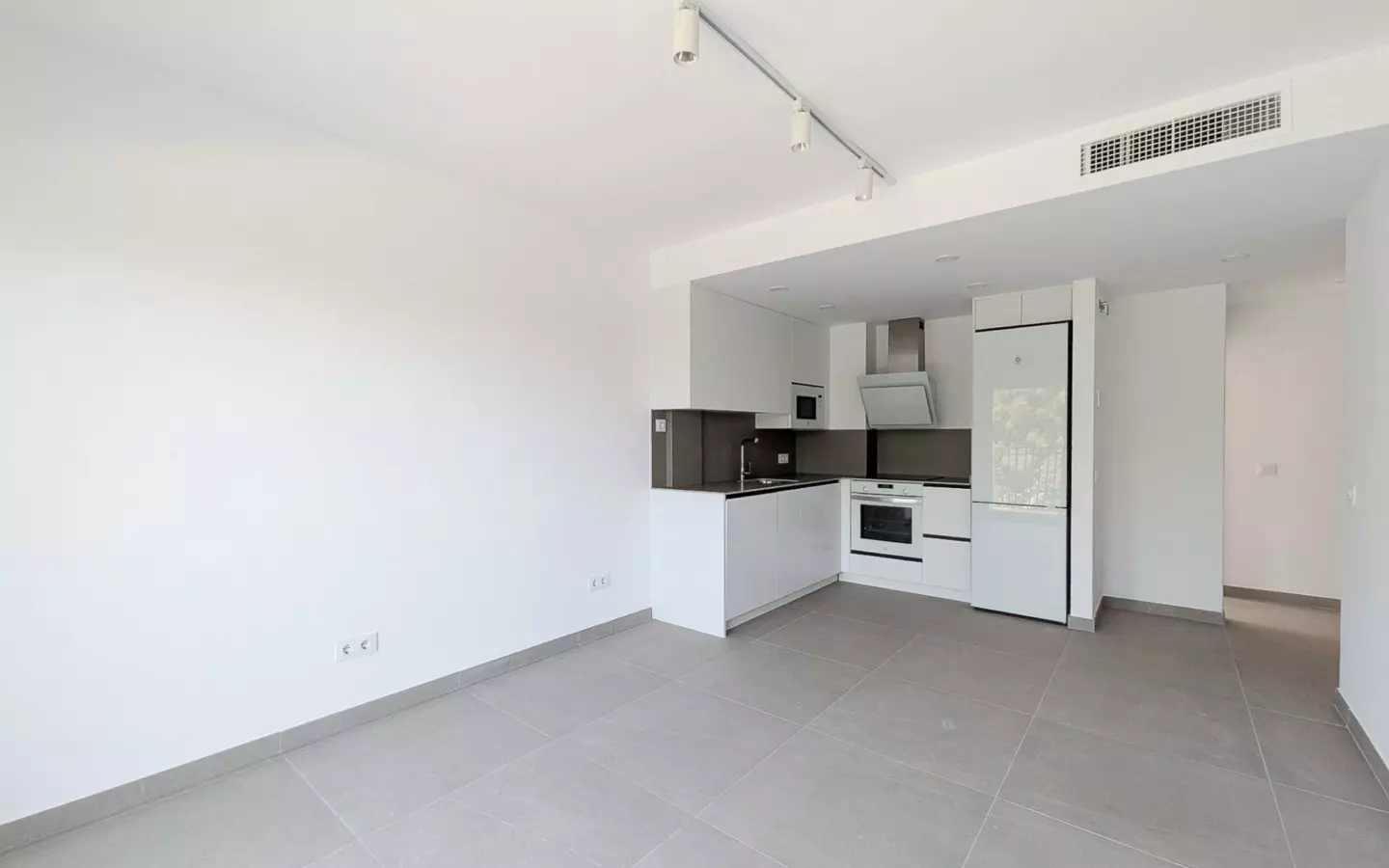 1-bedroom Apartment In Denia, Spain (53 M²)
