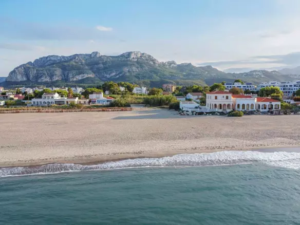 Plot In El Verger, Spain (1.094 M² Plot)