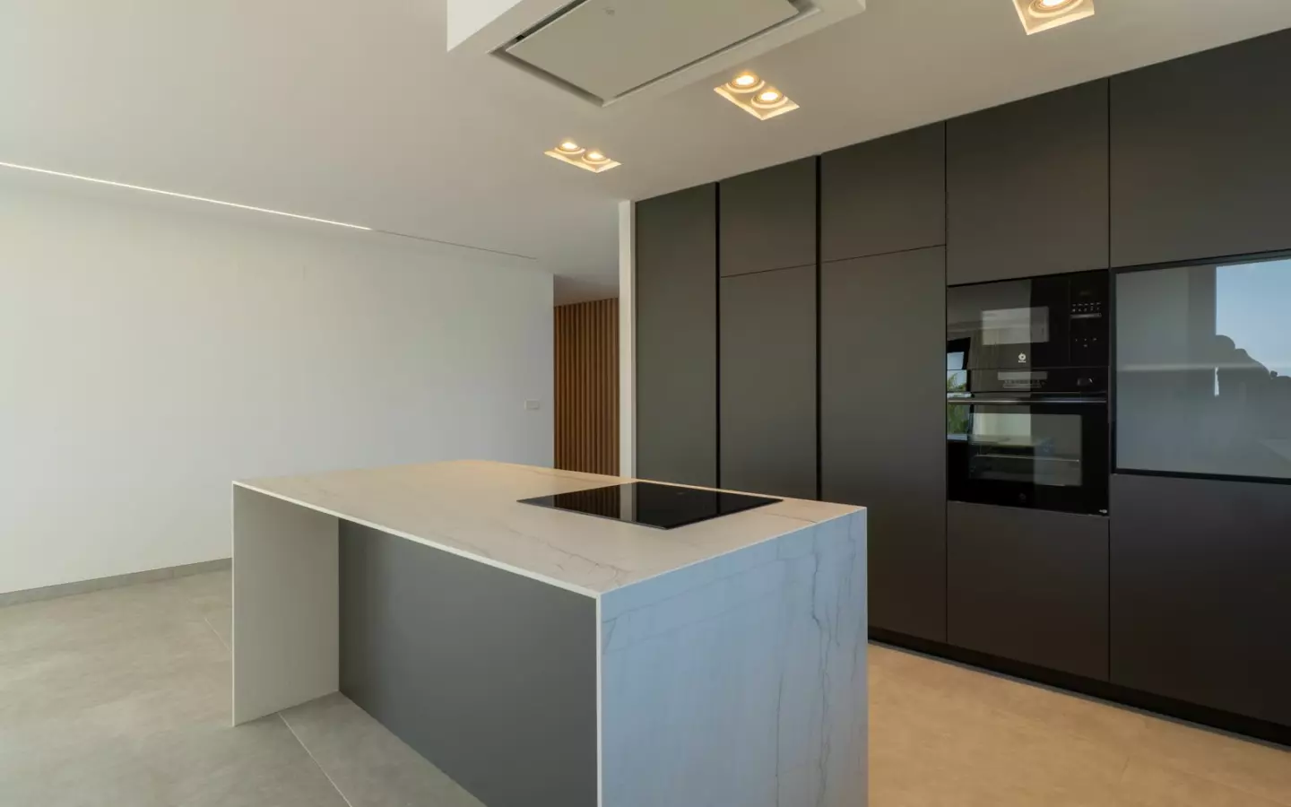 3-bedroom Villa In Moraira, Spain (310 M²)