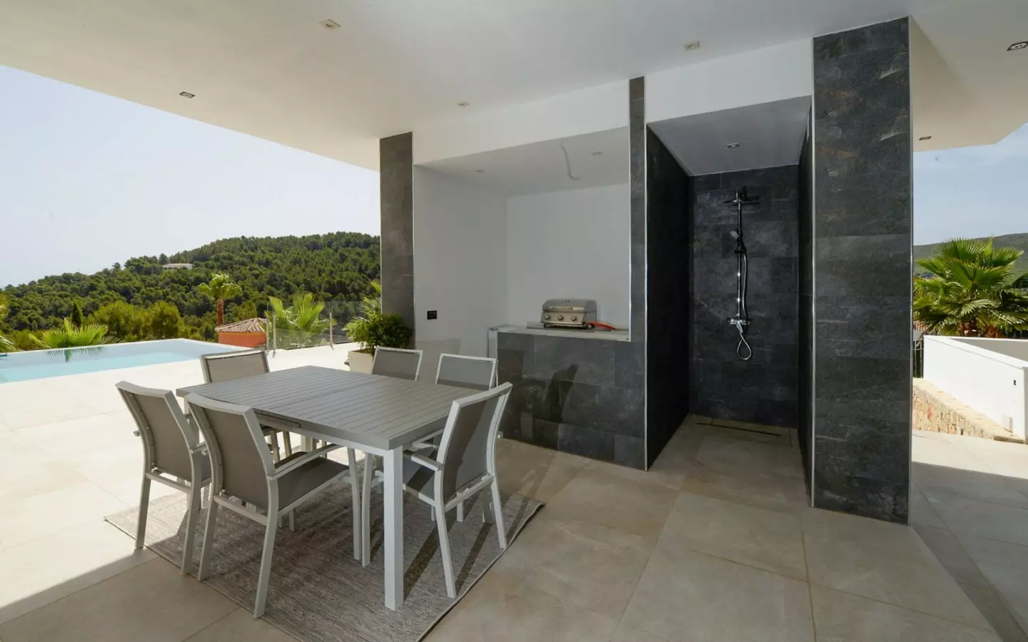 3-bedroom Villa In Jávea – Xàbia, Spain (374 M²)