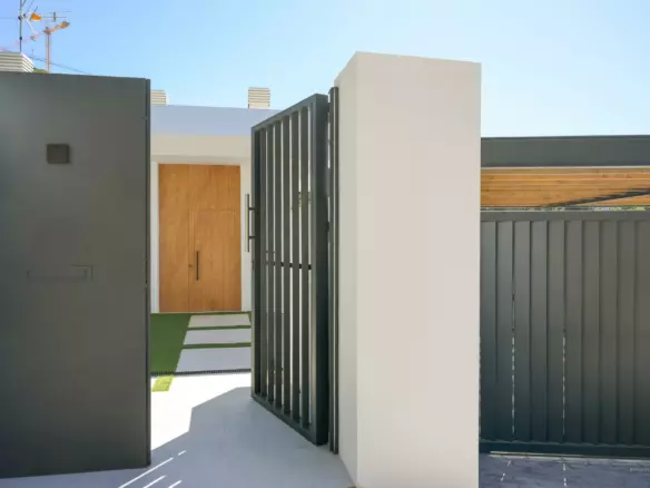 4-bedroom Villa In Altea, Spain (609 M²)