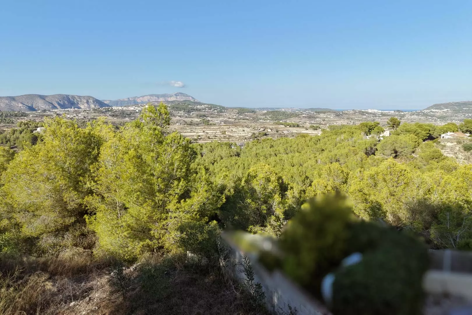Plot In Moraira, Spain (801 M² Plot)