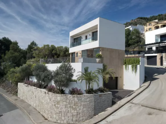 3-bedroom Villa In Alcalali, Spain (133 M²)