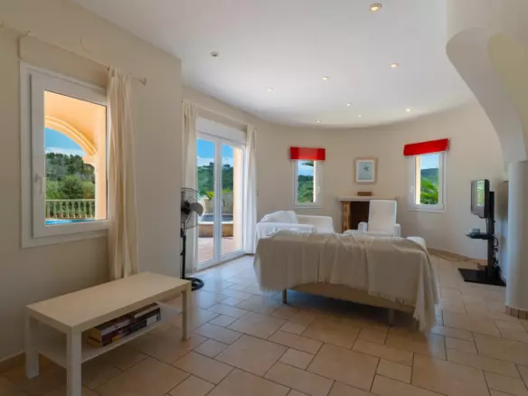3-bedroom Villa In Jávea – Xàbia, Spain (255 M²)