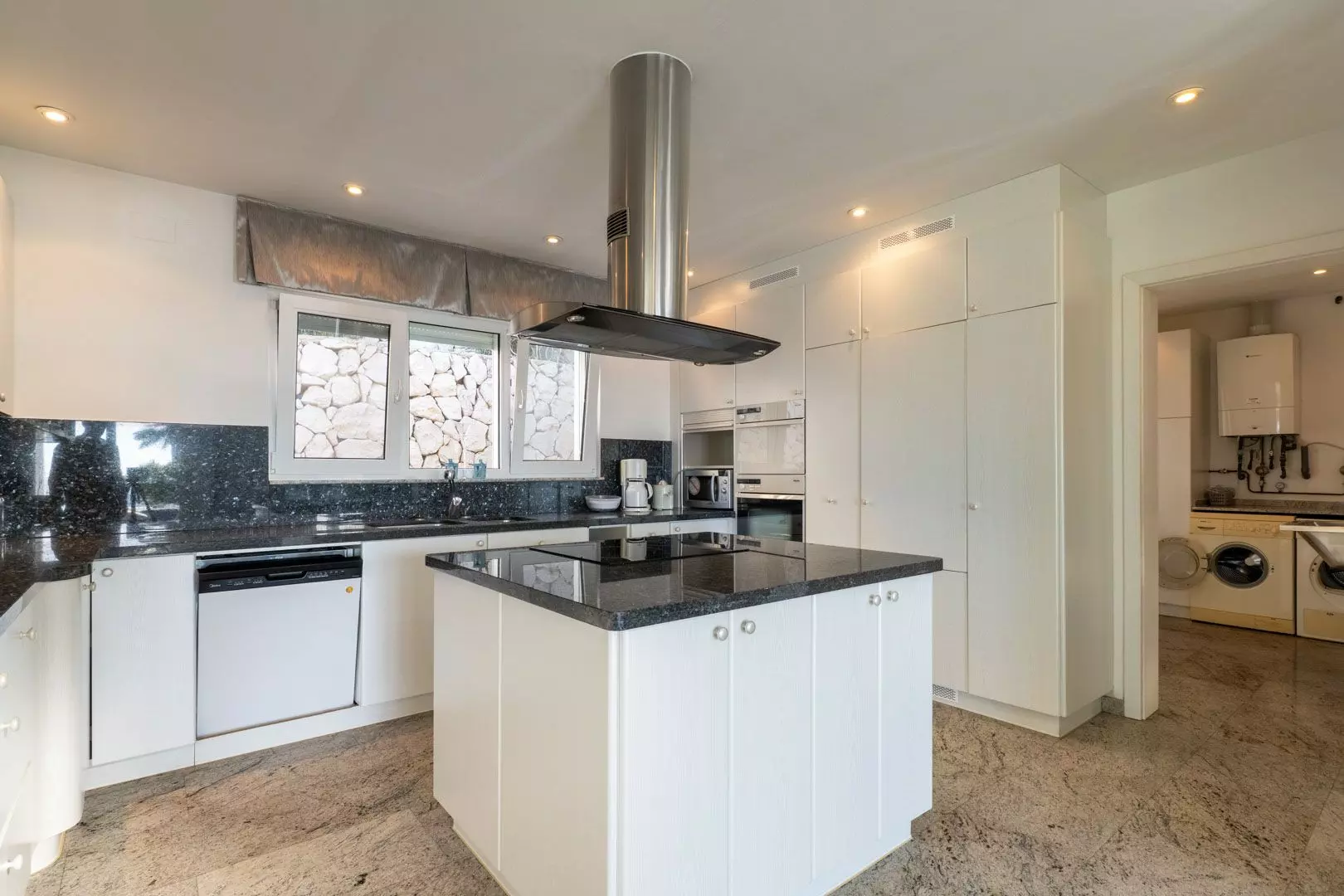 2-6-540448 4-bedroom Villa In Moraira, Spain (434 M²)