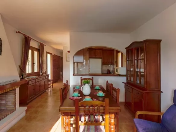 3-bedroom Villa In Calpe, Spain (90 M²)