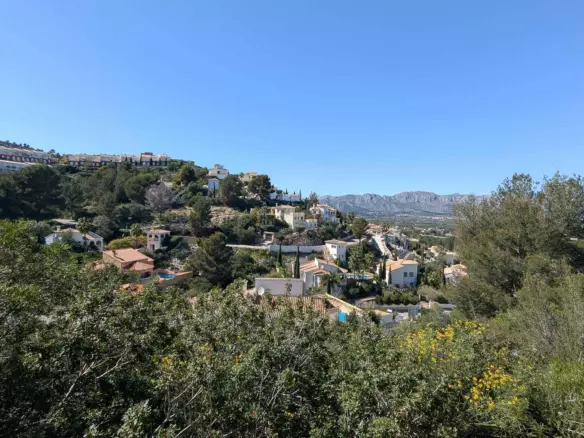 3-bedroom Villa In Pedreguer, Spain (160 M²)