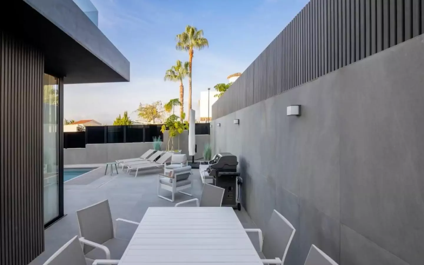 5-bedroom Villa In Alfaz Del Pi, Spain (322 M²)