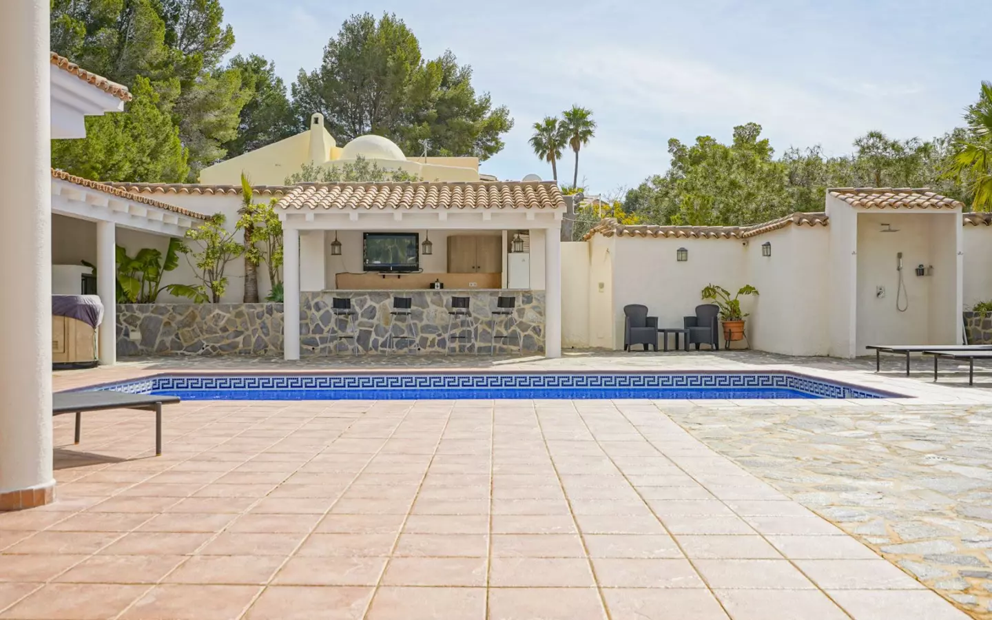 4-bedroom Villa In Altea, Spain (400 M²)