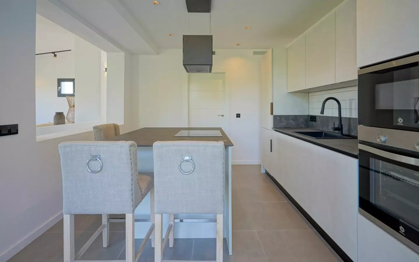 3-bedroom Villa In Jávea – Xàbia, Spain (250 M²)