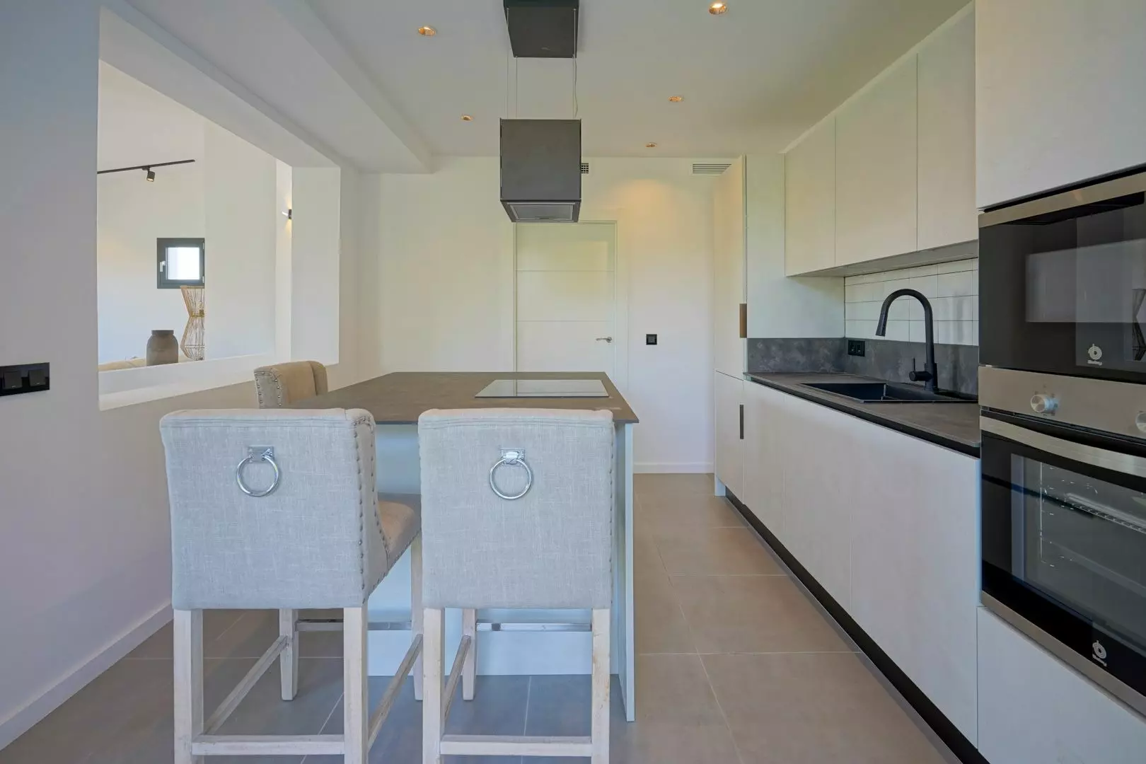 3-bedroom Villa In Jávea – Xàbia, Spain (250 M²)