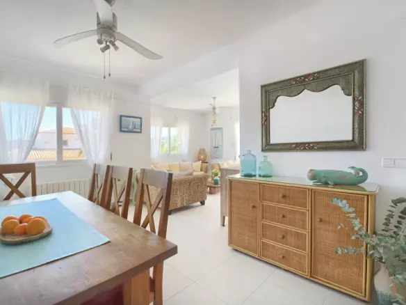4-bedroom Villa In Jávea – Xàbia, Spain (257 M²)