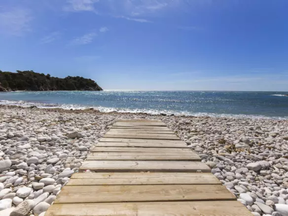 Plot In Altea, Spain (985 M² Plot)