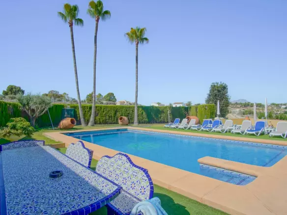 8-bedroom Villa In Benissa, Spain (696 M²)