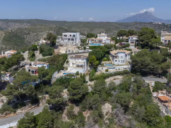 Plot In Jávea – Xàbia, Spain (3.885 M² Plot)