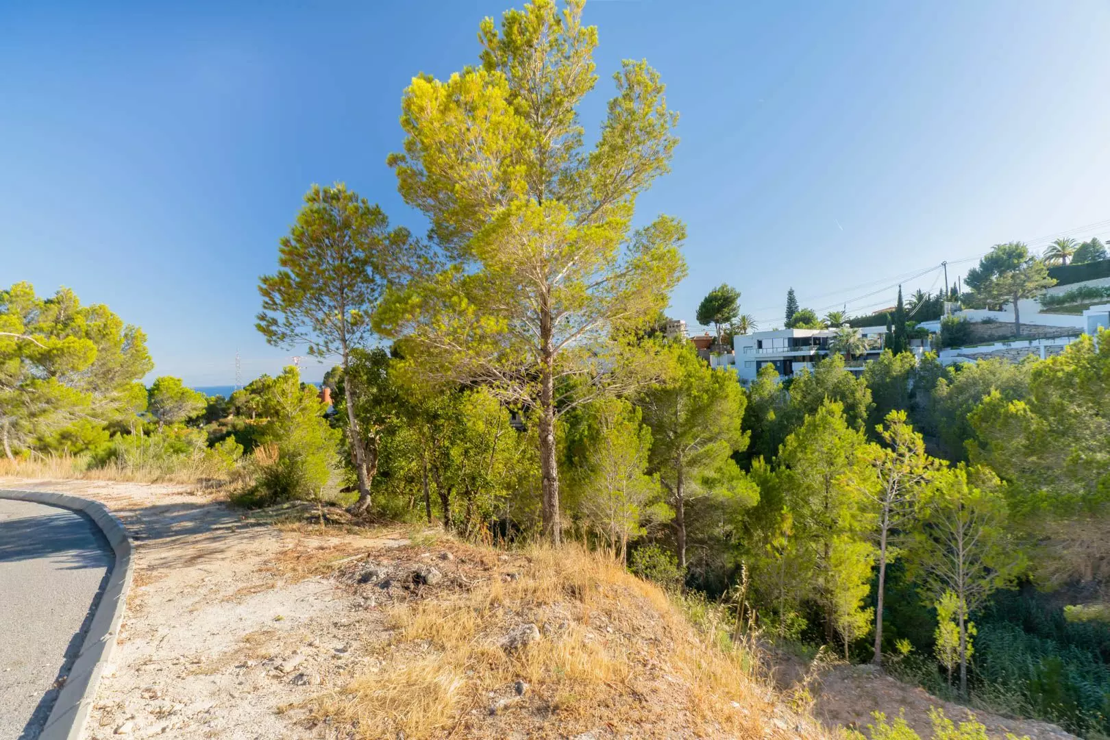Plot In Altea, Spain (2.120 M² Plot)