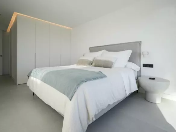 3-bedroom Villa In Polop, Spain (293 M²)